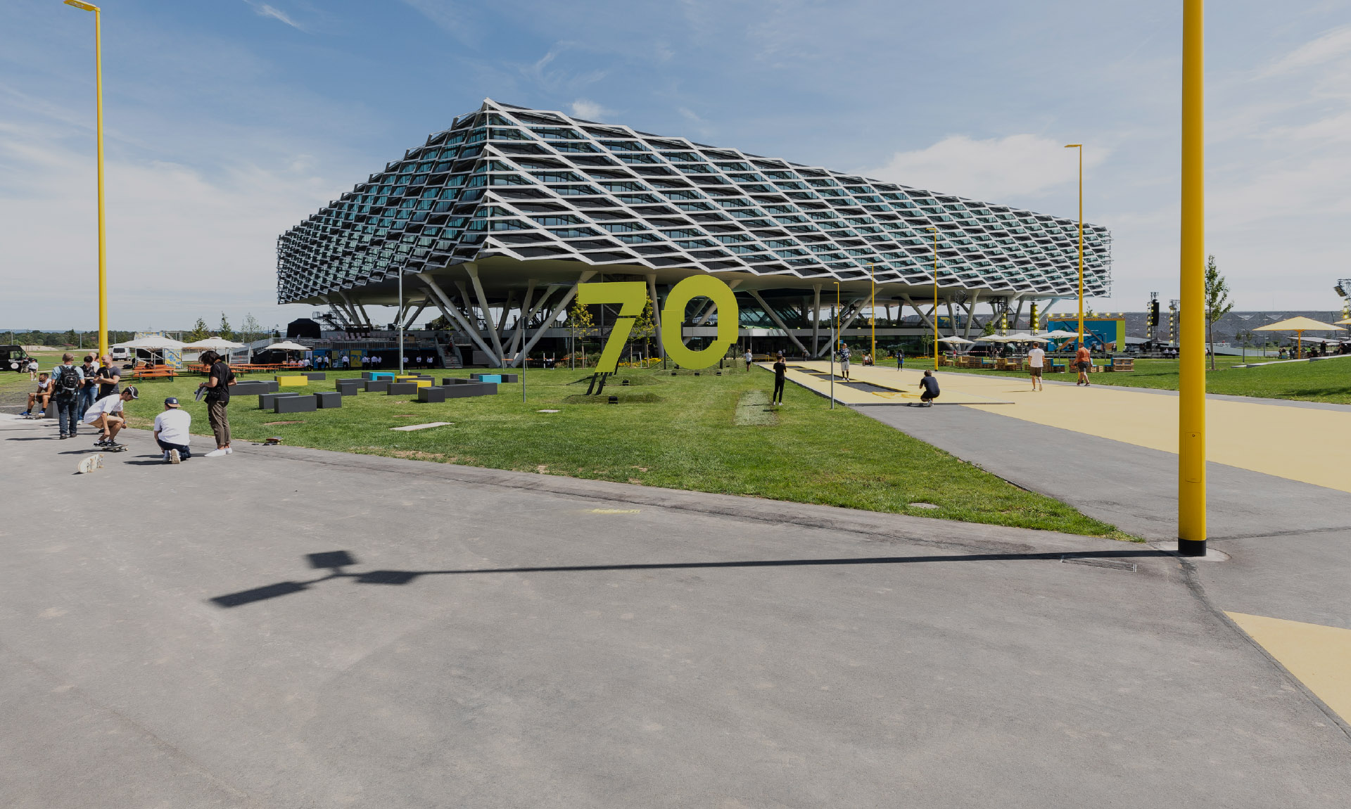70 JAHRE ADIDAS & NEUE ARBEITS­WELTEN (Foto)